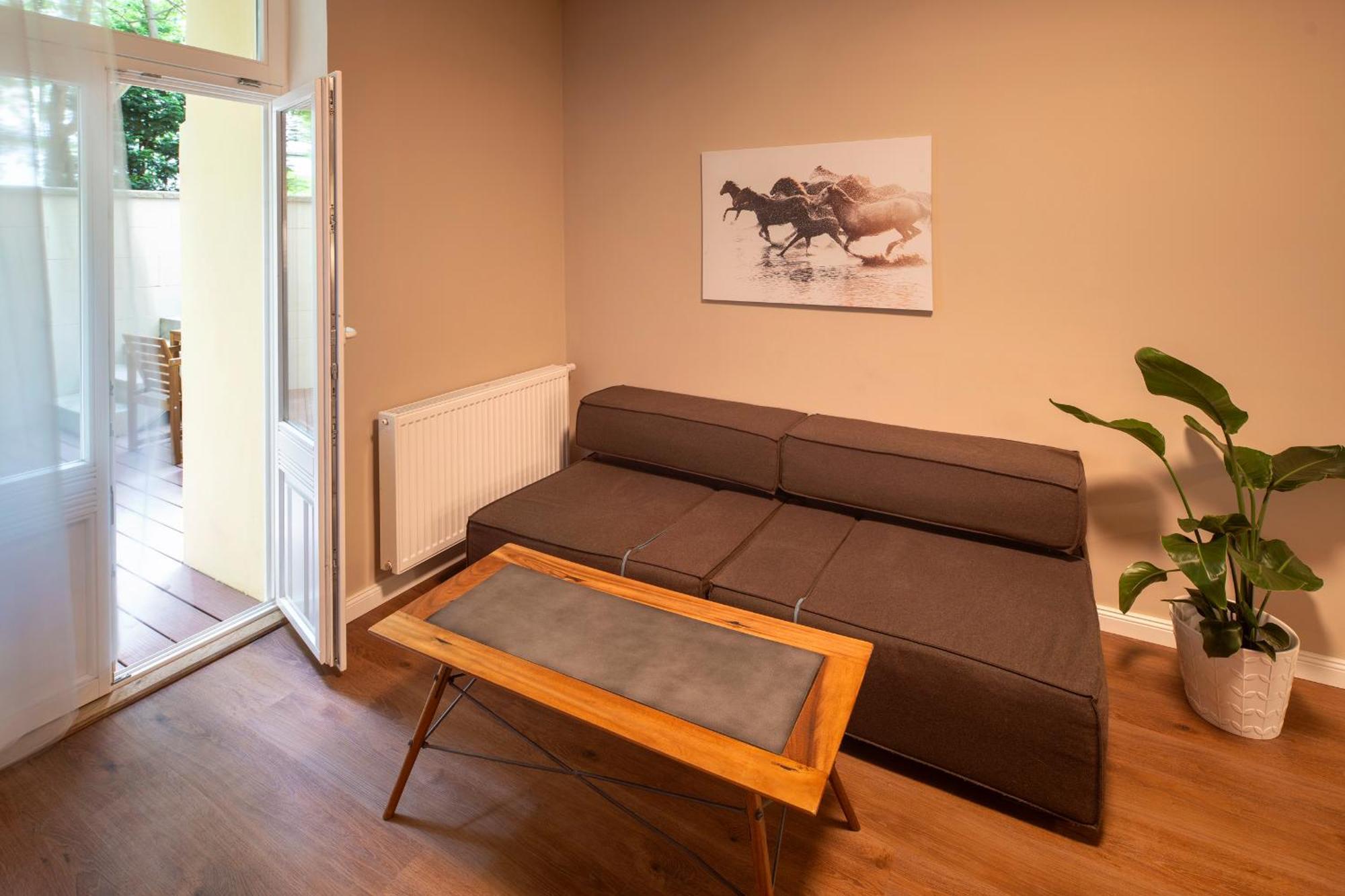 Apart Hotel Zborovska Πράγα Εξωτερικό φωτογραφία